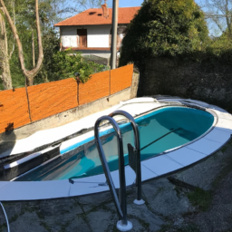 Réparez les dommages de votre piscine rapidement et efficacement avec un service professionnel Saint-Cyr-sur-Loire